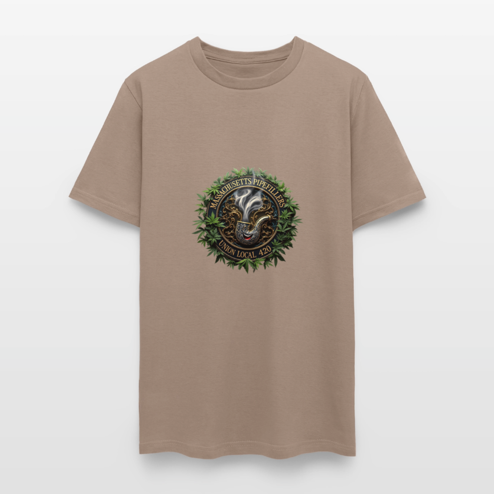MASSACHUSETTS PIPEFILLERS UNION LOCAL 420 Men's T-Shirt - safari