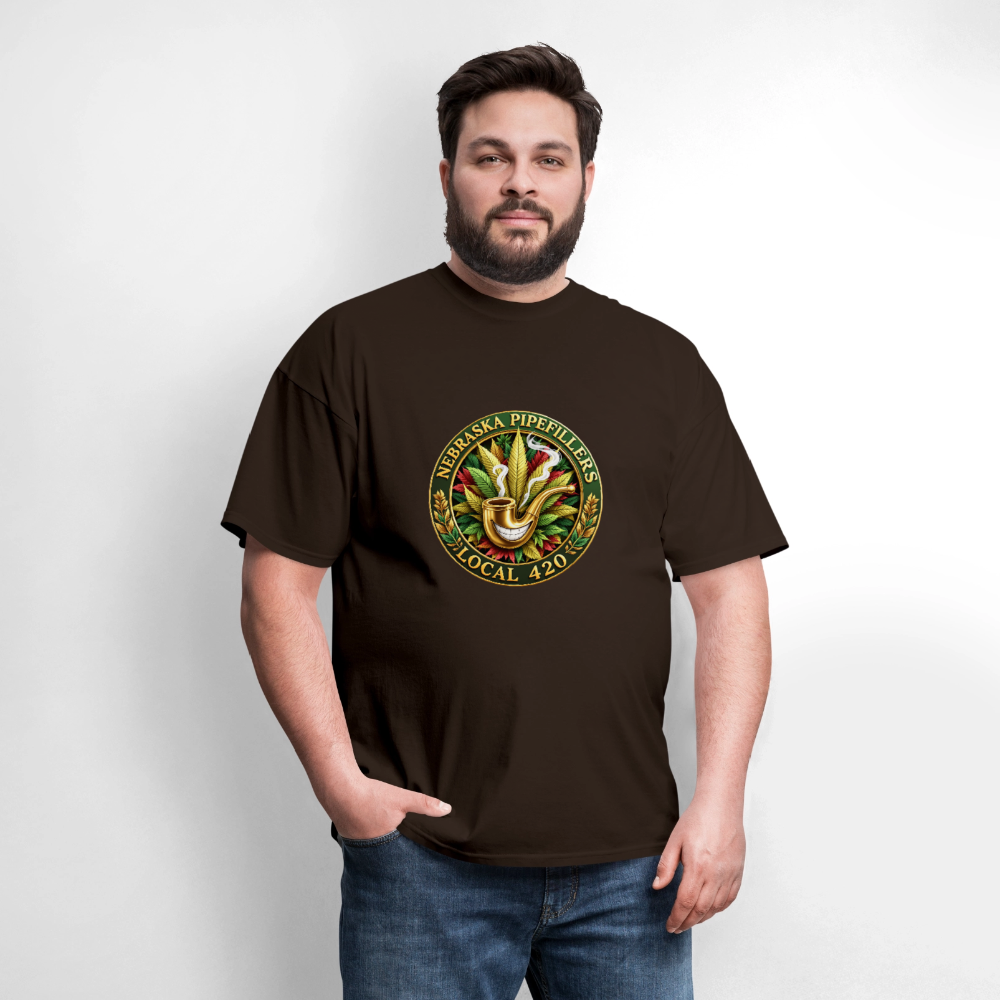 NEBRASKA PIPEFILLERS LOCAL 420 Men's T-Shirt - brown