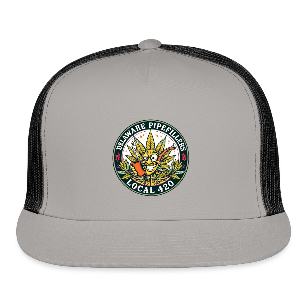 DELAWARE  PIPEFILLERD LOCAL 420 Trucker Hat - gray/black