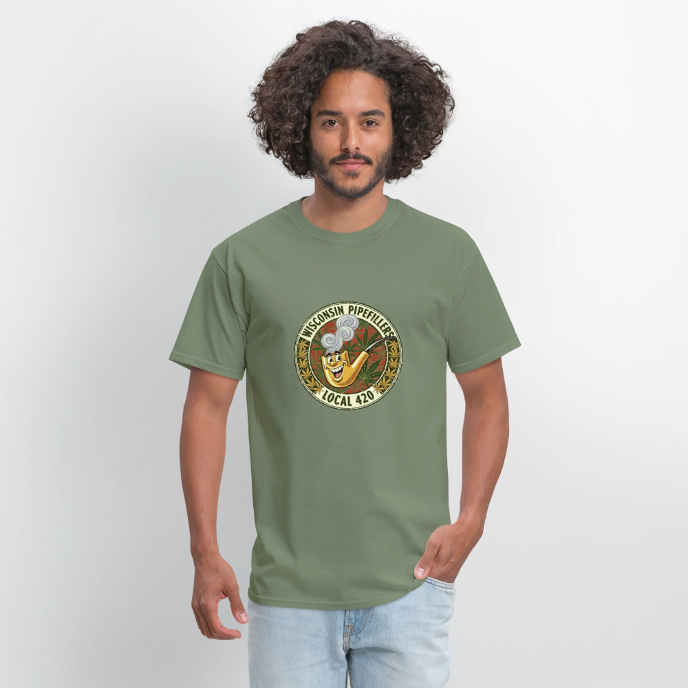 WISCONSIN PIPEFILLERS LOCL 420 F/B DESIGN Men's T-Shirt - military green