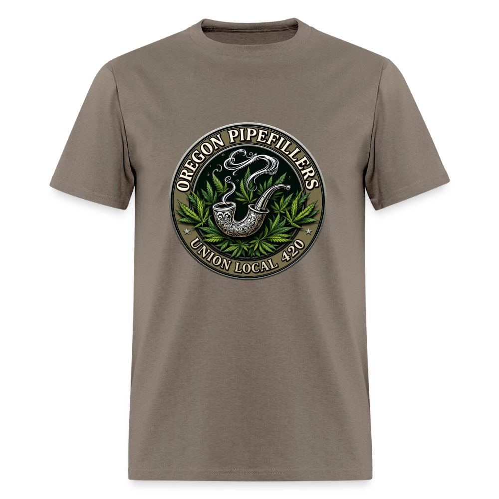 OREGON PIPEFILLERS UNION LOCAL 420 Men's T-Shirt - safari