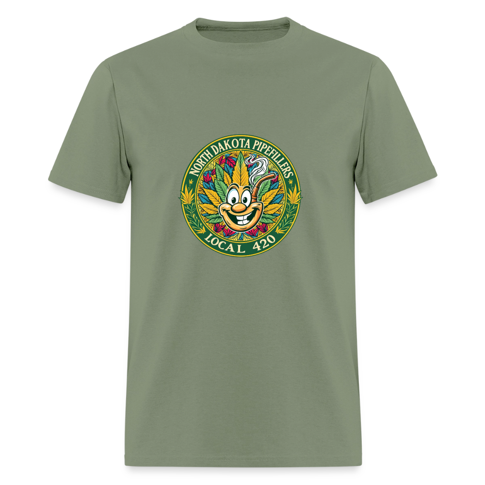 NORTH DAKOTA PIPEFILLERS LOCAL 420 Men's T-Shirt - military green