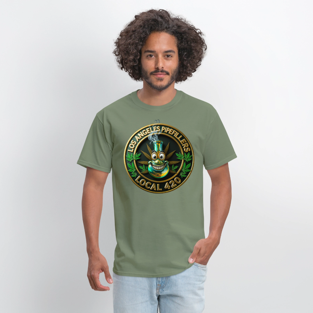 LOS ANGLES PIPEFILLERS LOCAL 420 Men's T-Shirt - military green