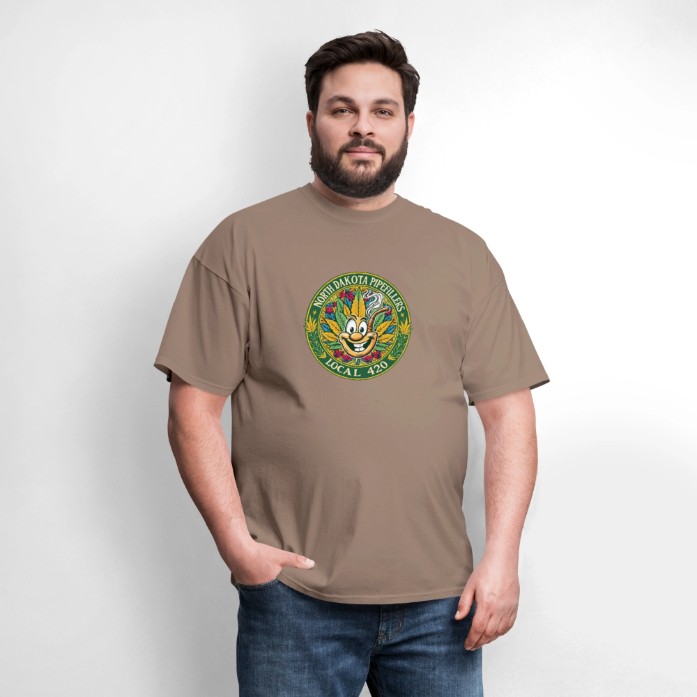NORTH DAKOTA PIPEFILLERS LOCAL 420 F/B 2 DESIGNS Men's T-Shirt - safari