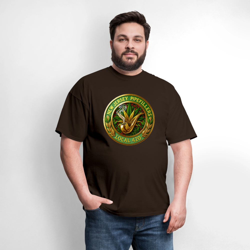 NEW JERSEY PIPEFILLERS LOCAL 420 F/B DESIGN Men's T-Shirt - brown
