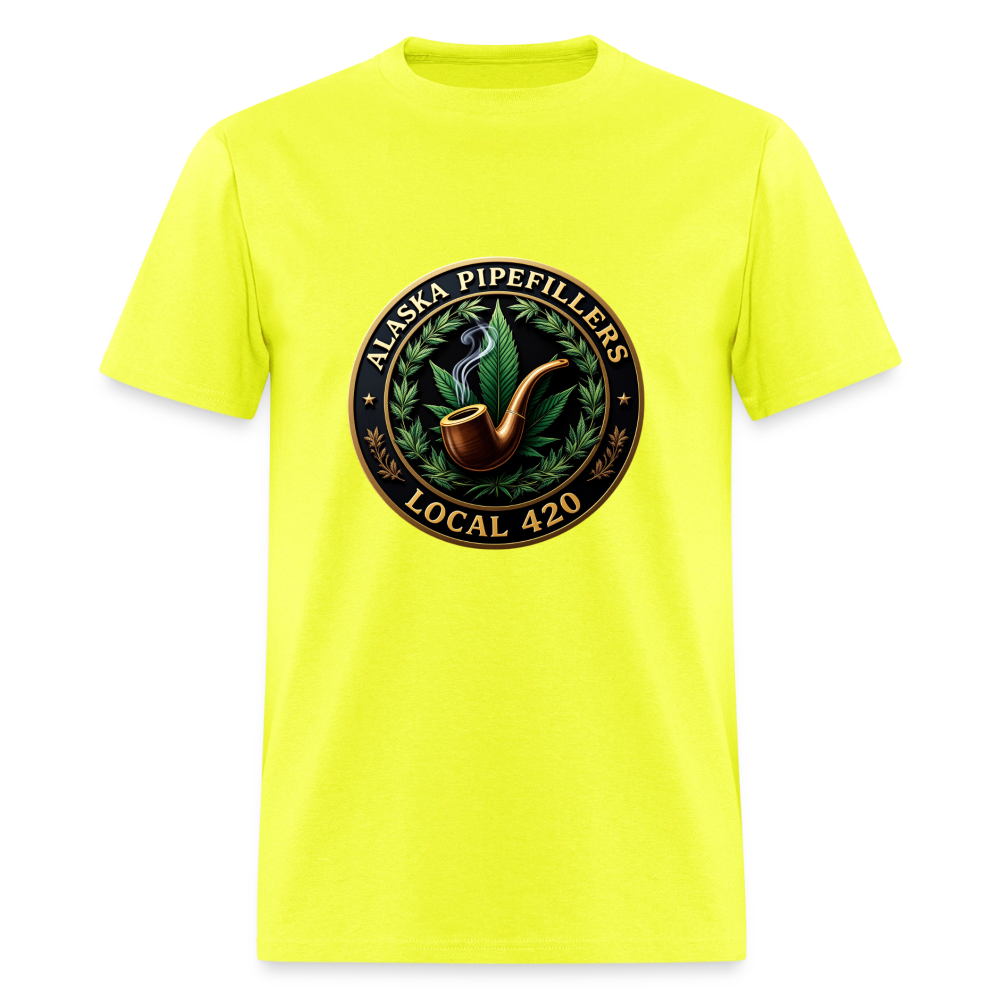 ALASKA PIPEFILLERS LOCAL 420 Men's T-Shirt - safety green