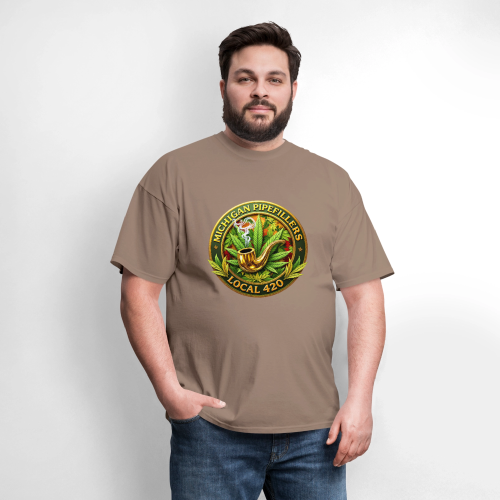 MICHIGAN PIPEFILLERS LOCAL 420 F/B DESIGN Men's T-Shirt - safari