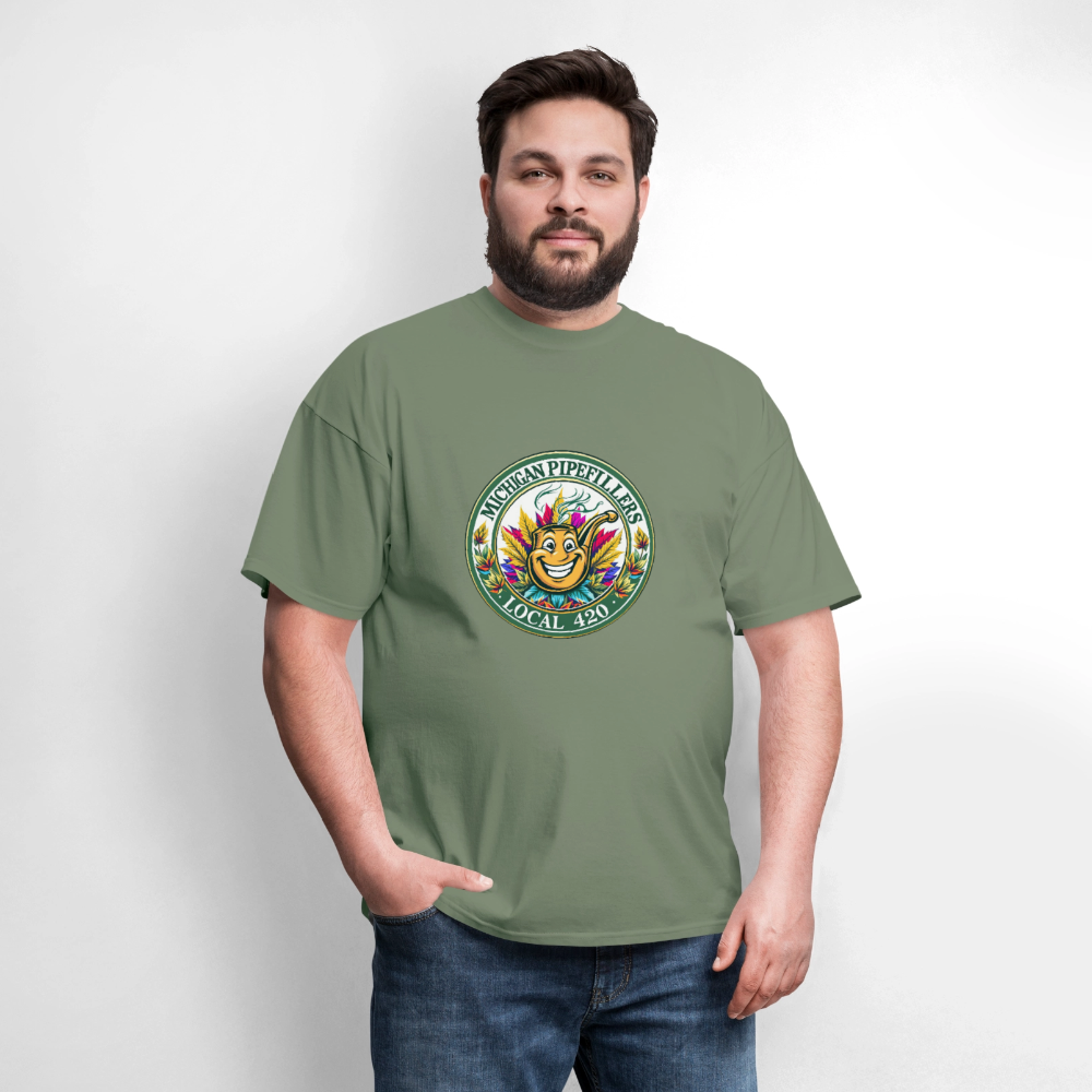MICHIGAN PIPEFILLERS LOCAL 420 Men's T-Shirt - military green