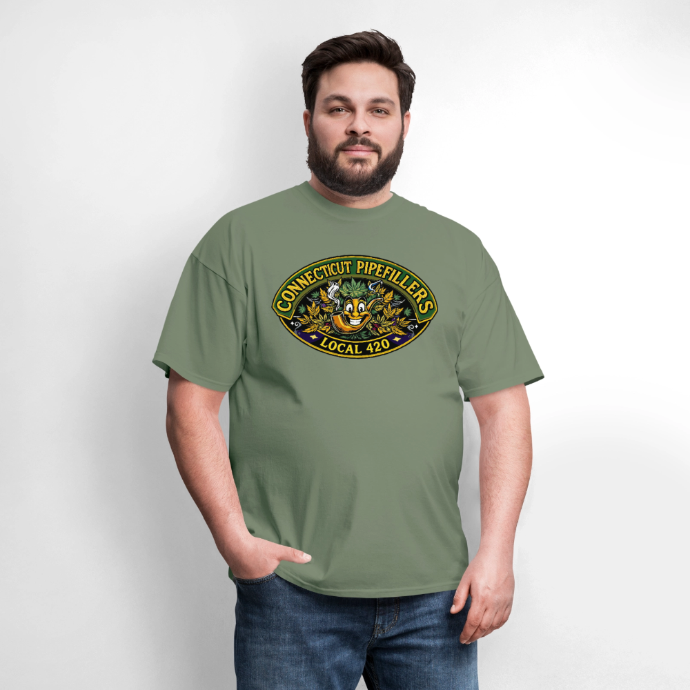 CONNECTICUT PIPEFILLERD LOCAL 420Men's T-Shirt - military green