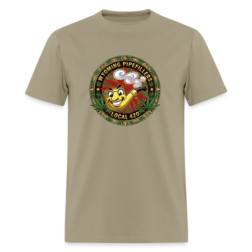 WYOMING PIPEFILLERS LOCAL 420 Men's T-Shirt - khaki