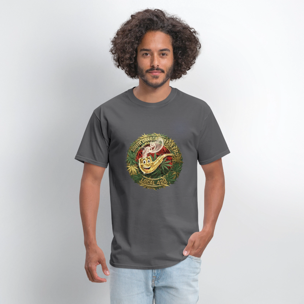 SOUTH DAKOTA PIPEFILLERS LOCAL 420 Men's T-Shirt - charcoal