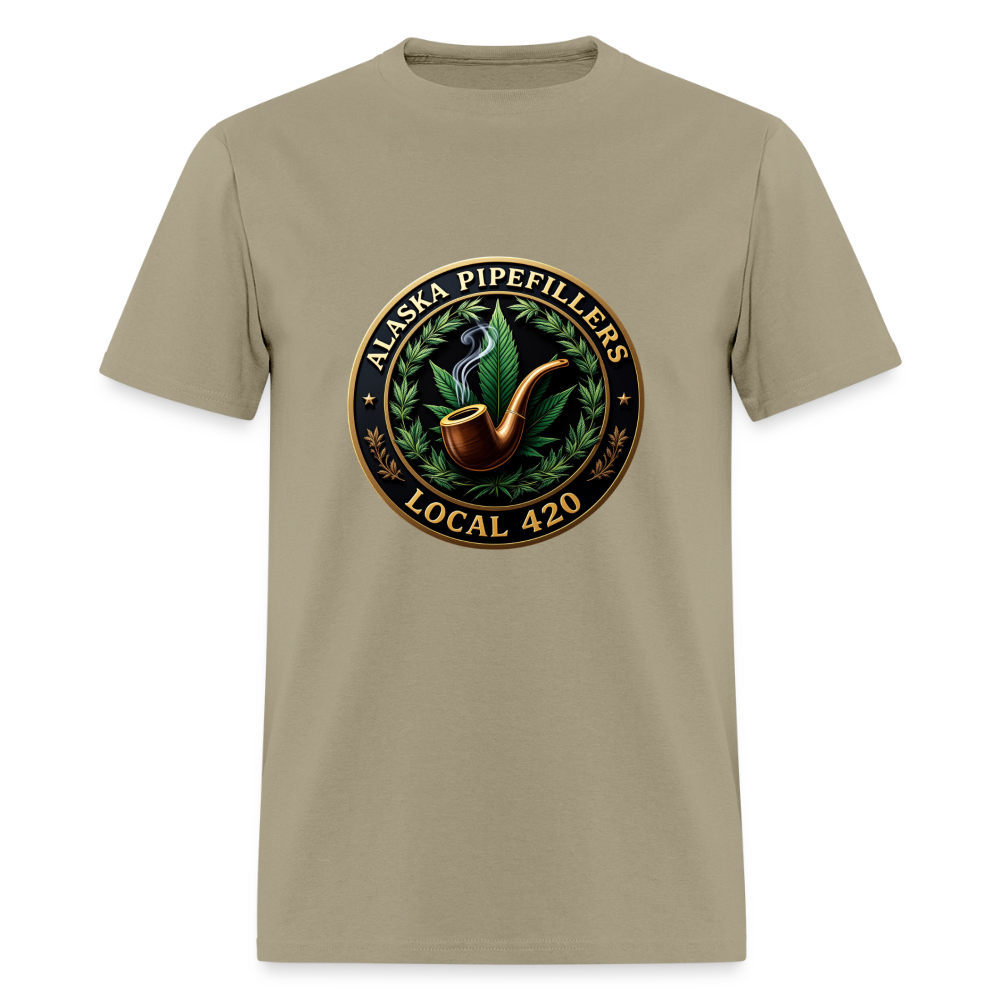 ALASKA PIPEFILLERS LOCAL 420 Men's T-Shirt - khaki