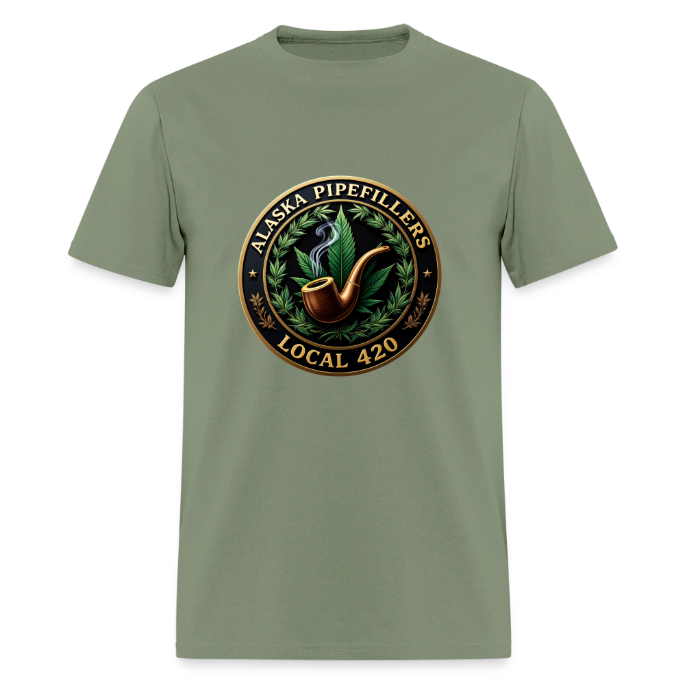 ALASKA PIPEFILLERS LOCAL 420 Men's T-Shirt - military green