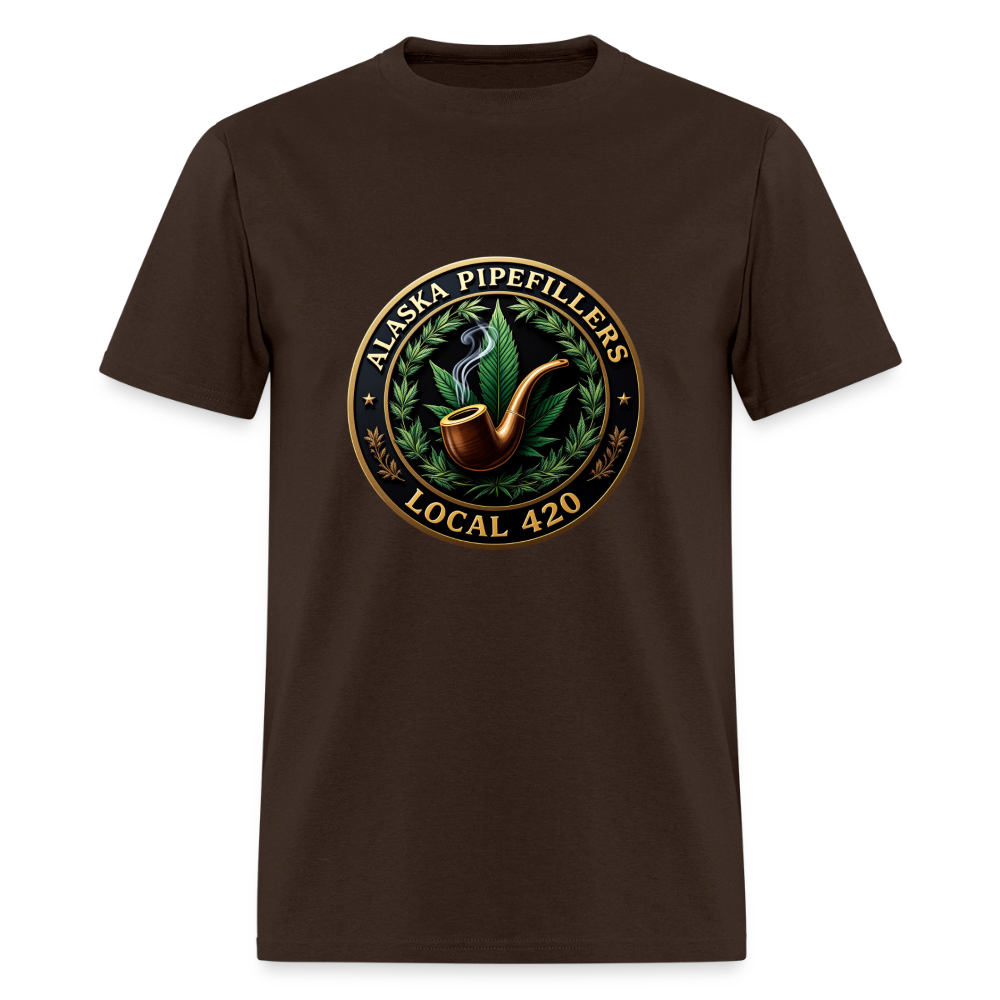 ALASKA PIPEFILLERS LOCAL 420 Men's T-Shirt - brown