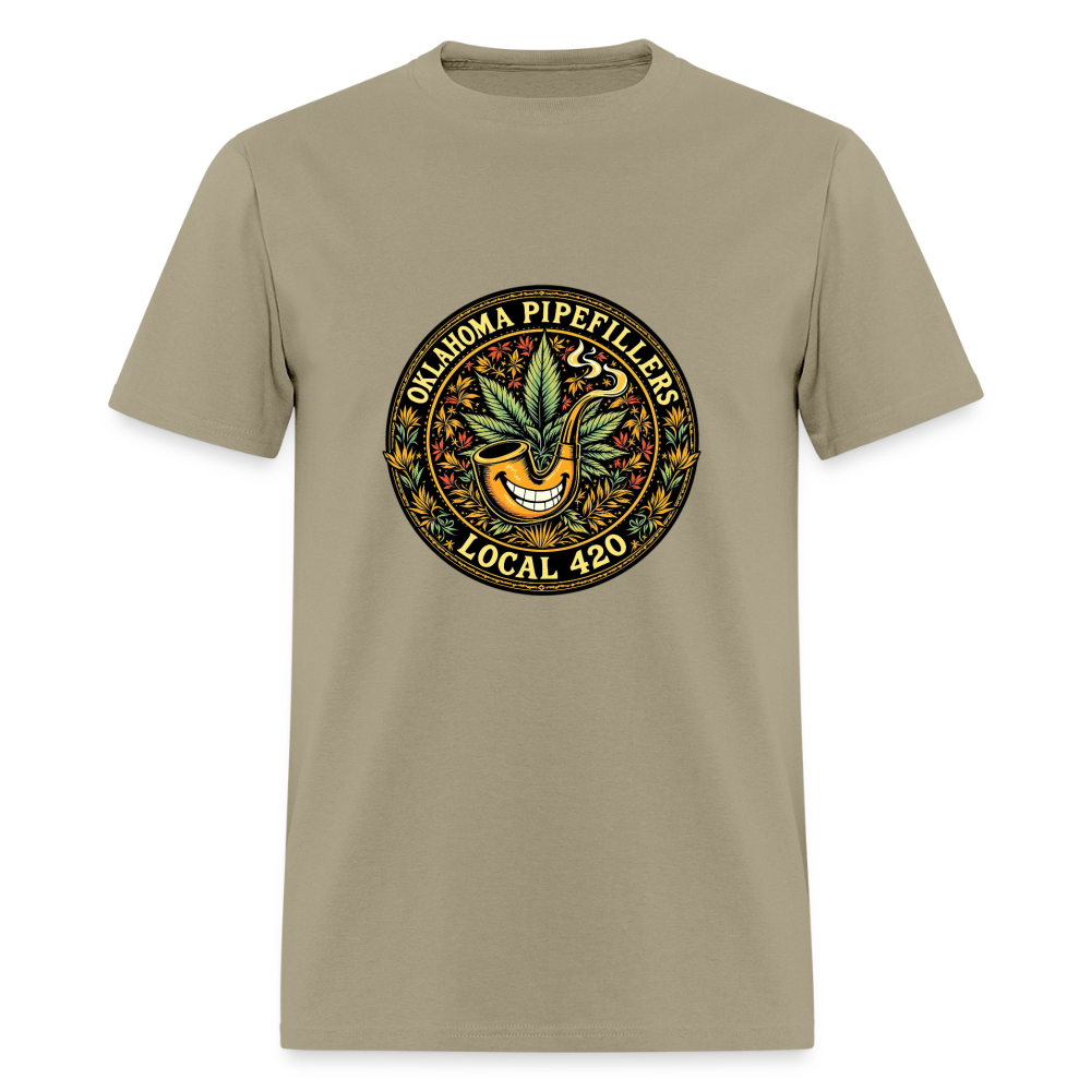 OKLAOMA PIPEFILLERS LOCAL 420  Men's T-Shirt - khaki