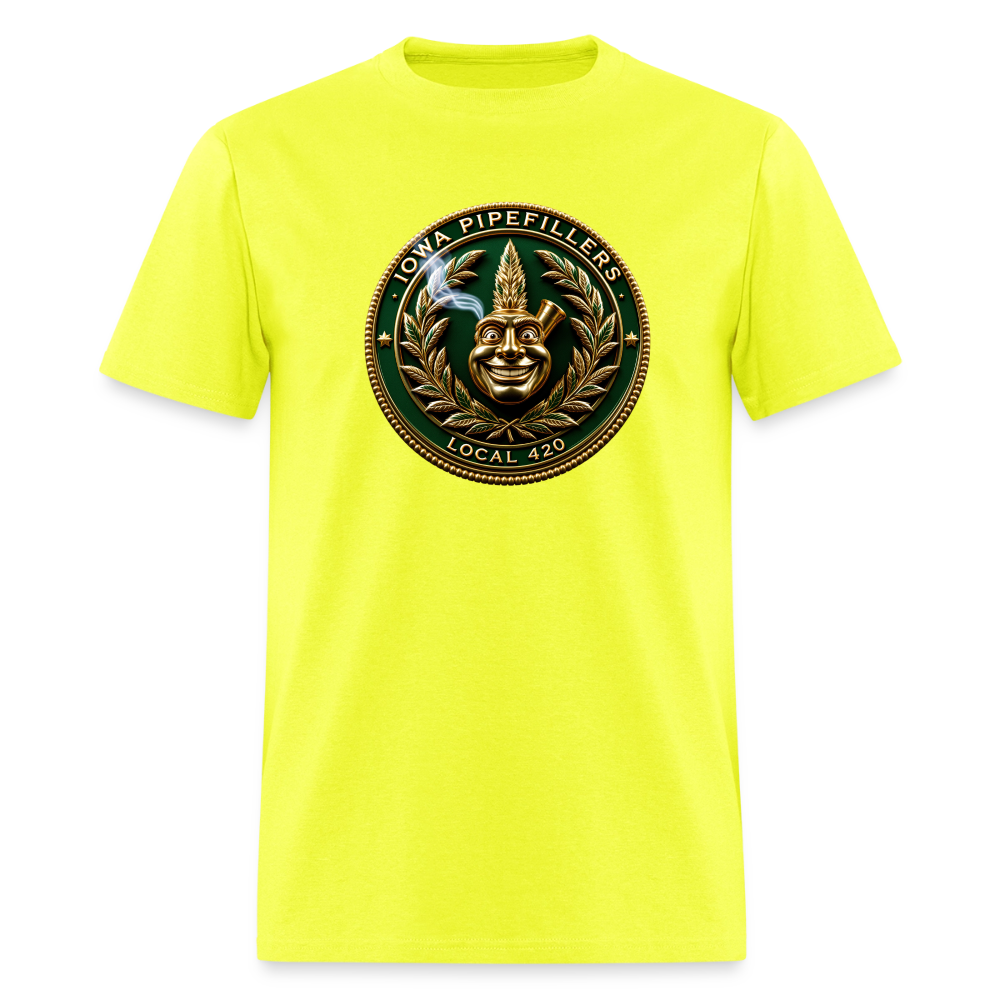 IOWA PIPEFILLERS LOCAL 420 Trucker Hat Men's T-Shirt - safety green