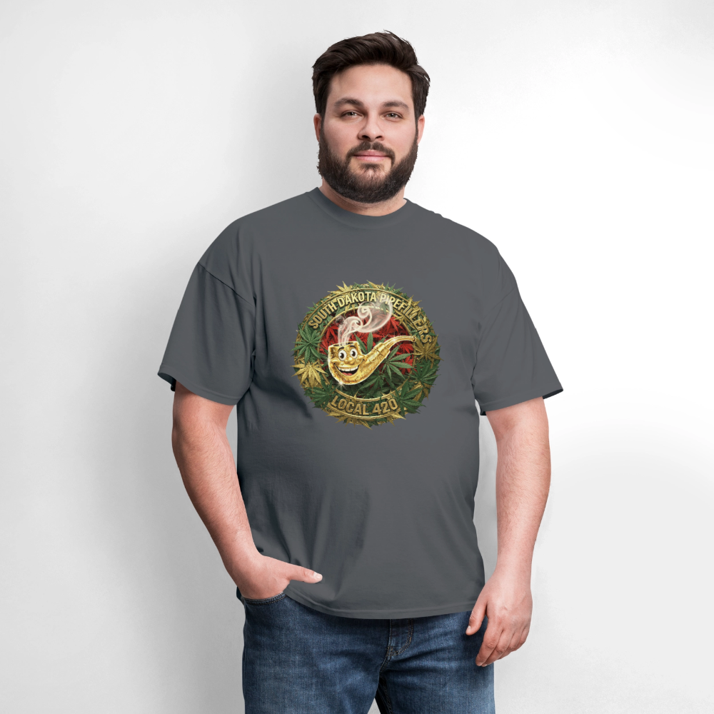 SOUTH DAKOTA PIPEFILLERS LOCAL 420 Men's T-Shirt - charcoal