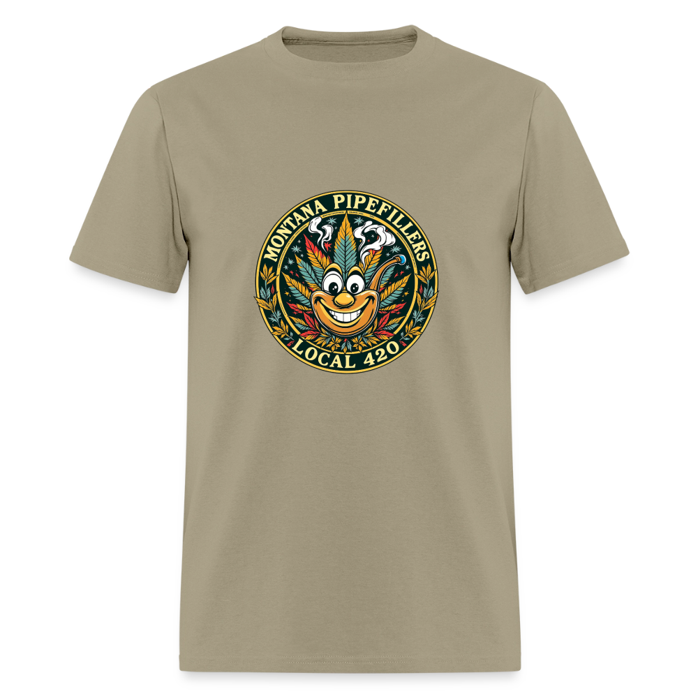 MONTANA PIPEFILLERS LOCAL 420 Men's T-Shirt - khaki